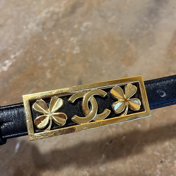 Chanel belt sz 80 black leather gold logo - Picture 2 of 4